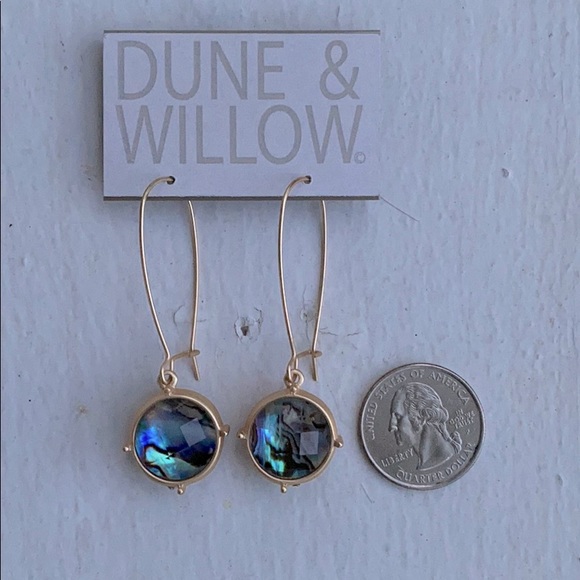 Dune & Willow Earrings - Picture 6 of 16